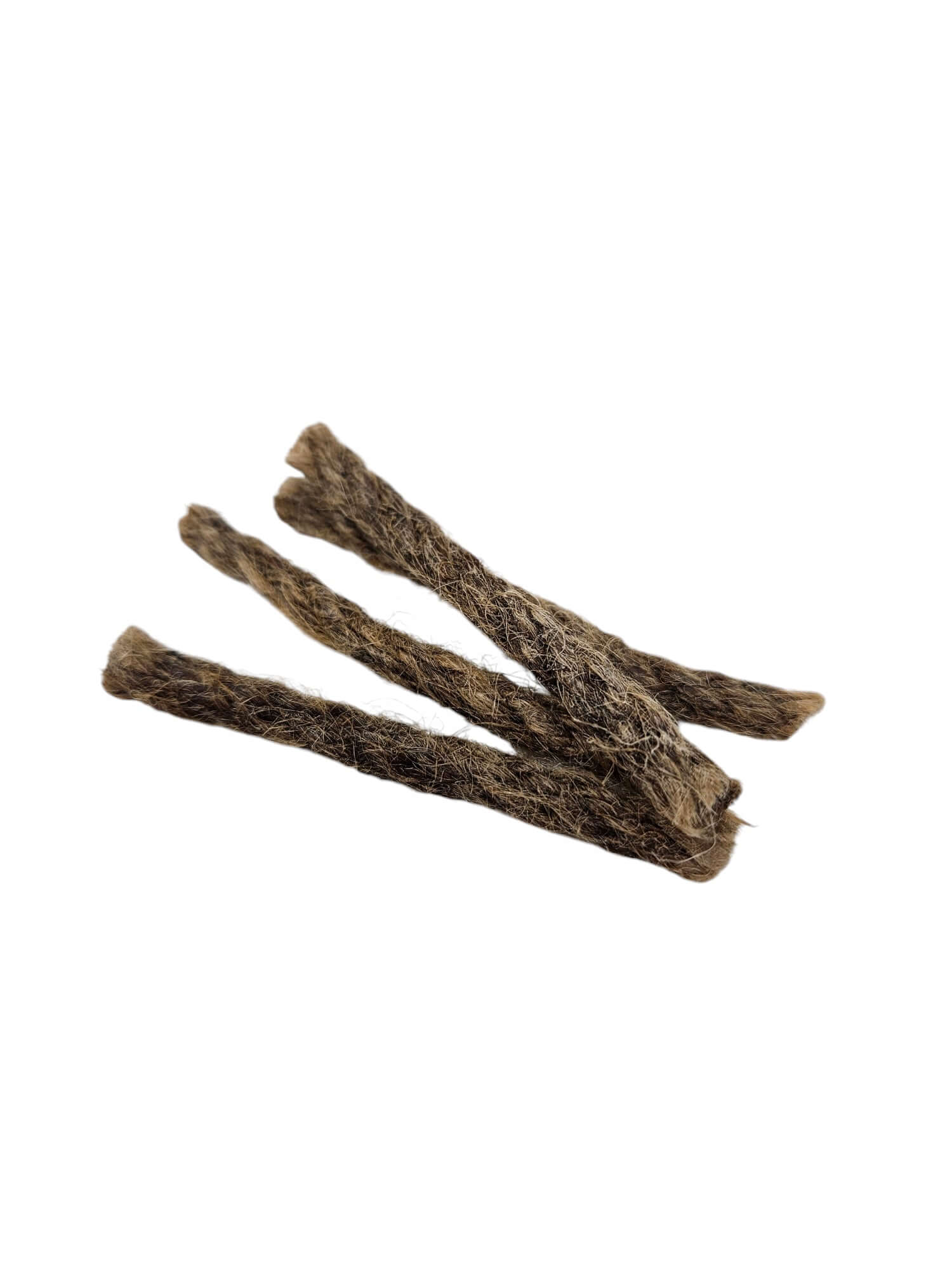 Drei Stück Naturfaserseil für Survival Kits, ideal für Outdoor-Abenteuer und Camping.