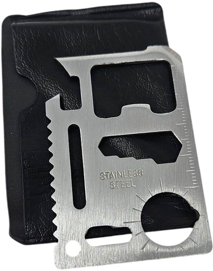 Edelstahl-Survival-Werkzeugkarte mit schwarzem Etui für Outdoor- und Notfallsituationen.